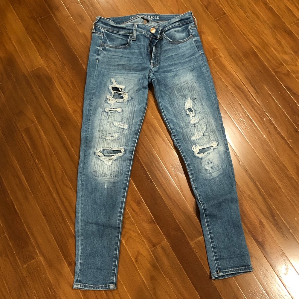 American Eagle Ripped Jeggings Size 8